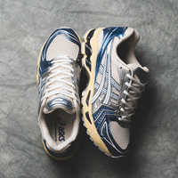 ASICS 慢跑鞋 GEL-KAYANO 14 藍銀 奶油底 復古 男 1203A537102