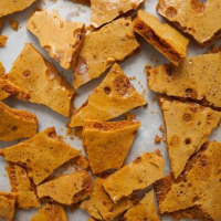 ดัลโกน่า แคนดี้ (Dalgona candy)หรือ honey comb ใส่ในเครื่องดื่ม แถมสูตรชง