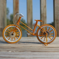 自行車純手工鋁線工藝品 家居裝飾擺件 生日禮物 (顏色隨機出貨)