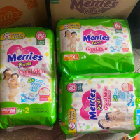 *Ready stok merries M, L, XL Promo Merries Size M isi (34)