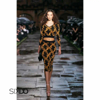 [HN]Set len dệt kim baroque SIXDO (Black Baroque Print Knit Top And Skirt Set SK )