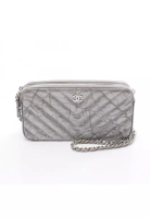 Chanel Pre-Loved Chanel Chevron V-stitch chain wallet leather Silver silver hardware