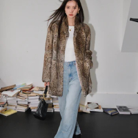 2023 New Rabbit Fur Stand Collar Fashion Fur Coat for Women Classic Leopard Print Elegant Fur Coat Mid-Length Warm