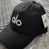 alo yoga Sports Hat Baseball Cap Womens All-Match Face-Looking Small Sun Hat Travel Wear Peaked Cap