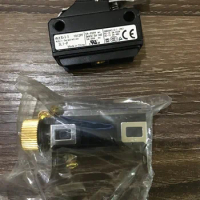 SL1-P Japan Yamatake AZBIL Micro Switch Limit Switch SL1 series A D B H E