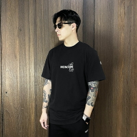 美國百分百【全新真品】MONCLER 短袖 棉質 休閒 FRGMT聯名 T恤 歐洲精品 上衣 logo 圖標 短T 黑色 DA48