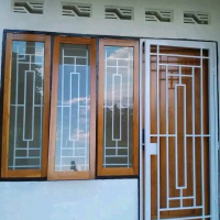 satu paket pintu besi/pintu double dan tralis 3 pcs