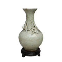 Chinese Old Porcelain Cracked Glaze Porcelain Bottle Vase