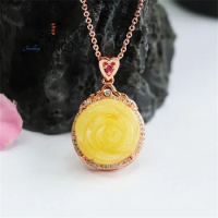 Natural S925 Silver Inlaid Honey Wax Amber Chicken Oil Yellow Rose Necklace Simple Generous Personality Retro Women Fine Jewelry