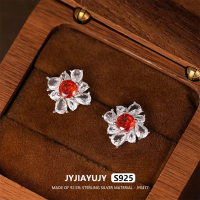 ต่างหูสตั๊ด JYJIAYUJY เงินแท้ S925 ดีไซน์ดั้งเดิมทั้งหมด 100% ดอกไม้เพทายสีแดง 13 มม. คุณภาพสูง ทันส