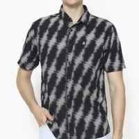 Juice Ematic kemeja lengan pendek Pria Brofy Men Shirt Planet Surf BLACK M