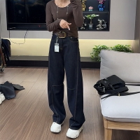 免運 休閒牛仔褲女 窄版彎刀牛仔褲女2024秋冬新款闊腿梨形身材胖mm大碼香蕉直筒褲子 快速出貨