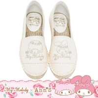 My melody X Ann’S玫瑰姊妹美樂蒂與小綿羊 單色刺繡布料平底草編鞋-白