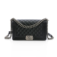 【CHANEL 香奈兒】荔枝牛皮菱格紋銀釦 Boy Chanel 25cm(黑色)