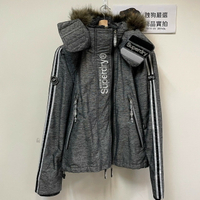 跩狗嚴選超限量 極度乾燥 Superdry 十周年紀念經典款 黑灰 銀Logo 刷毛保暖 帽子毛可拆 外套 風衣 雙排拉鍊 特製五金