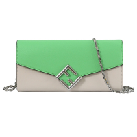 FENDI 經典LOGO 牛皮撞色WOC/斜背包/鍊包(綠/白)