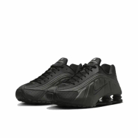 【NIKE 耐吉】Nike Shox R4 Triple Black 彈簧鞋 全黑 緩衝 透氣 HQ1988-001