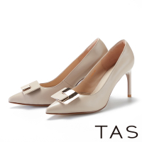TAS 金屬方釦羊皮尖頭高跟鞋 杏色