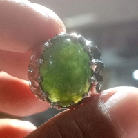 Cincin Batu Natural Garut Hijau Cikolak 17x14x7mm Batu Asli Garut Warna Hijau Coklat Unik dan Menari
