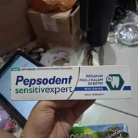 Pepsodent Pasta Gigi Sensitive Expert Whitening 100G