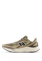 New Balance Arishi Performance 運動鞋