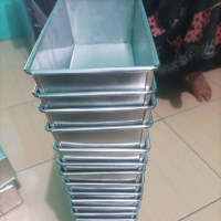 loyang roti gembong 20x10x6 Galvalum termurah Kitchenware