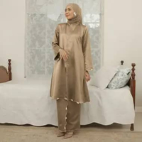 Lozy Hijab - Hafa Set Series 2 (One Set Ibu Embroidery Lozy x Hamidah Farhad Family Sarimbit) S-M Be