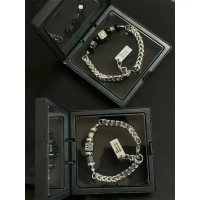 Smiley Dice Chain Bracelet คําแนะนําการขายที่ร้อนแรงในเดือนนี้