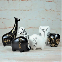 Kate Spade New York Lenox Woodland Park Zebra and Giraffe Salt and Pepper Porcelain Ornaments Home Modern