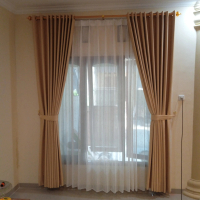 gordyn jendela rumah polos