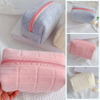 Velvet Makeup Bag Travel Toiletries Bag Large Capacity Cosmetics Storage Bag Checkered O2I9