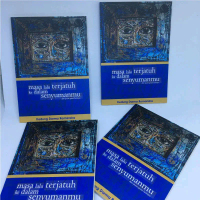 Buku puisi Masa Lalu Terjatuh ke Dalam Senyumanmu dan Puisi-Puisi Lainnya