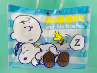 【震撼精品百貨】史奴比Peanuts Snoopy ~SNOOPY 防水收納袋/手提袋-睡覺圖案透明藍#21245