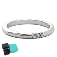 【Tiffany&amp;Co. 蒂芙尼】TIFFANY PT950鉑金-鑲三顆鑽Stacking Band Ring婚戒(展示品)