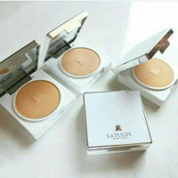 La Tulipe Two Function Cake (Pakai Tempat TWC Bedak Padat Compact Kering