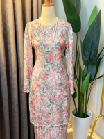 Baju Kurung Moden Alveria Kain Pleated | Hiasan manik | Satin Emboss | Raya 2025 Clothing Set Wanita