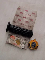 GRIP / HANDGRIP / HANDSFAT KANAN YAMAHA ALFA ORIGINAL YGP 2ET-F6242-01