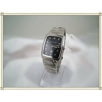 《省您錢購物網》全新~ Pierre cardin 皮爾卡登 日期 方形 石英錶