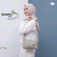 CHARISMA SLINGBAG