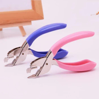 Mini Professional Handheld Lasting Pull Out Extractor Stapler Binding Tools Heavy Duty Durable Comfortable Metal Staple Remover