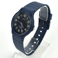 CASIO手錶 黑面數字深藍輕薄膠錶【NECH21】