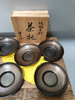 日本回流銅器古董精品昭和時期厚重手打銅茶托，全新全品帶原盒，