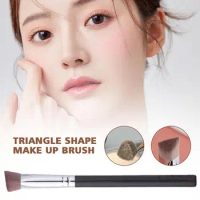 Triangle Cone Makeup Brushes Cover Dark Circle Concealer Contour Highlighter Detail Angled Foundation Brush Face Beauty Fac X8T2