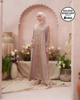 Heaven Lights Dama Dress Bloom M