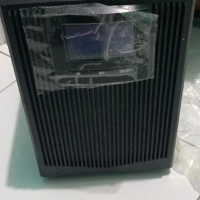 NAME:UPS  CE  MODEL:KR1000+  INPUT:1W+N+PE,AC220V,50Hz, 4.7A  OUTPUT:1W+N+PE, AC220V, 50Hz, 4.5A  10