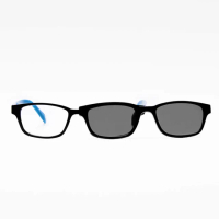 【Z·ZOOM】時尚矩形粗框款 老花眼鏡 磁吸太陽眼鏡系列(老花太陽眼鏡/紅色/藍色/豹紋)