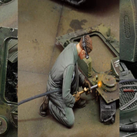 1/35 Scale Unpainted Resin Figure Mechanic using electric welder 3 figures collection figure