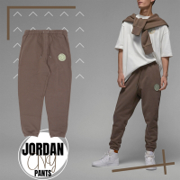 Nike 褲子 Jordan CNY Pants 男款 可可棕 綠 長褲 新年 兔年 彈性 棉褲 FB1454-274