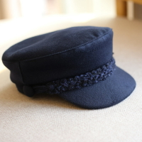 藏青藍色帽子海軍帽女秋冬織帶C家小香風網紅平頂帽歐美英倫鴨舌1入
