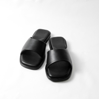 I’mm Shoes รุ่น Sla 005 รองเท้าแตะแฟชั่น ดีไซน์หน้า curve